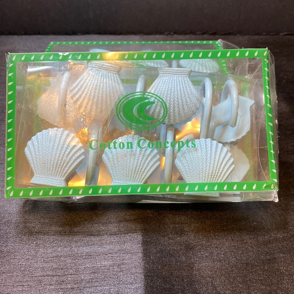 Vintage Plastic Shell Sower Curtain Holders by Cotton Concepts Set of 12